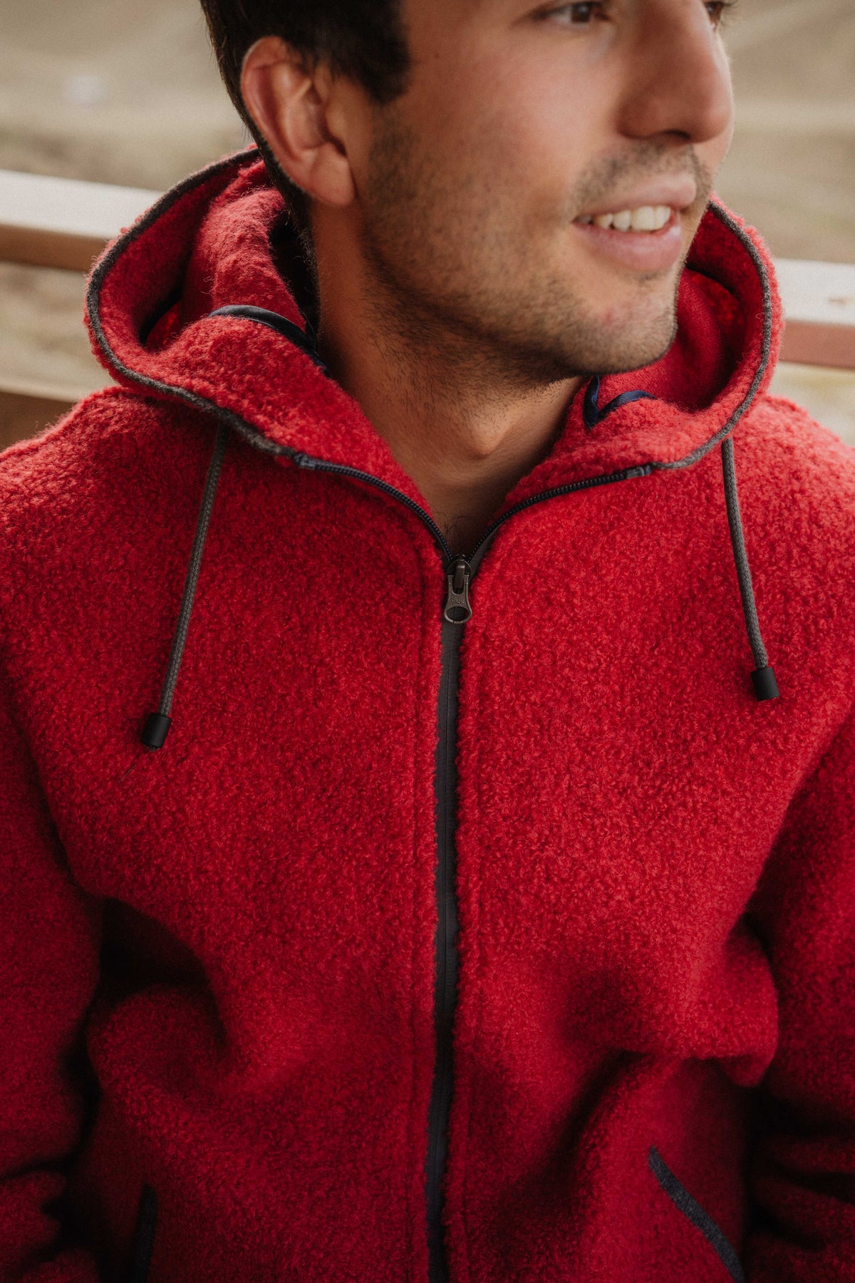 AP Auro Bouclé Red